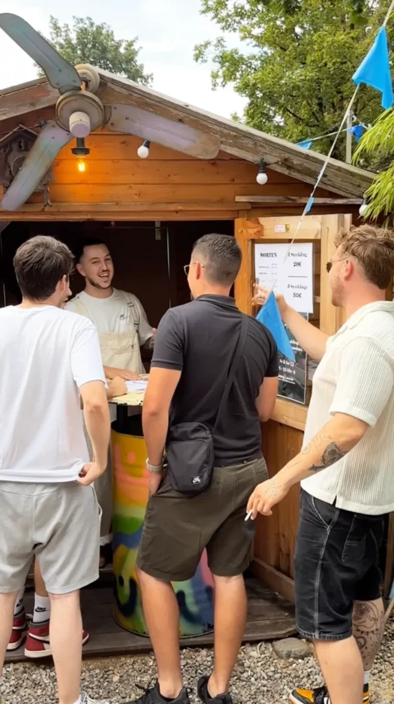 BubatzBuddy Pop-up-Store im Hang Loose Rosenheim: Kunden kaufen Cannabis Stecklinge